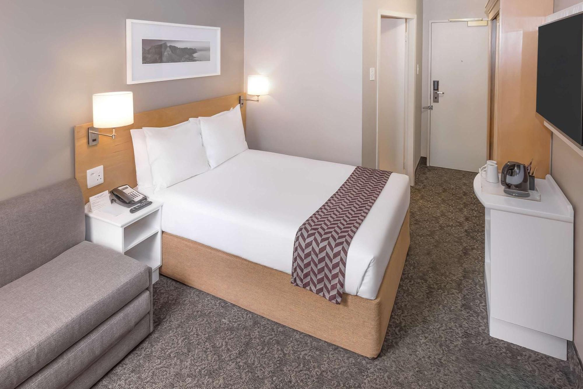 Stayeasy Century City Кейптаун Екстериор снимка